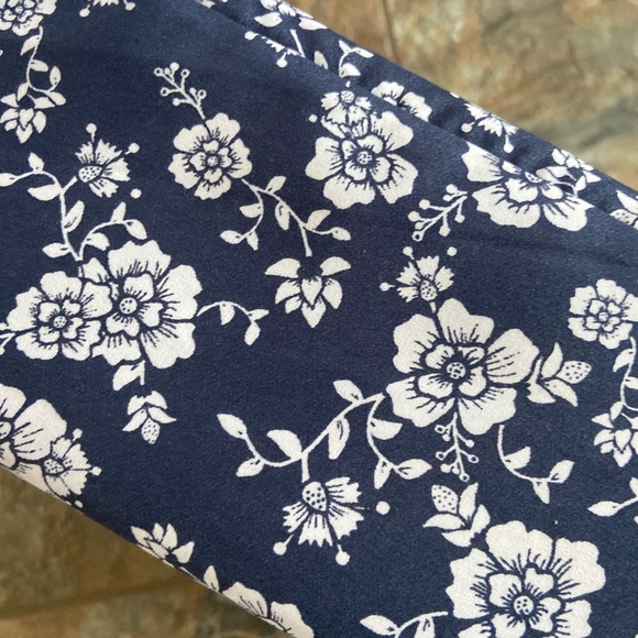 6 pc King bedding set. - Picture 3 of 6